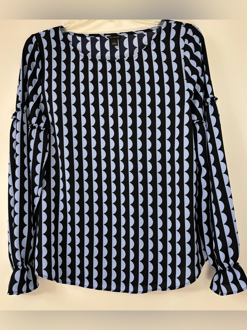 Ann Taylor Navy and Light Blue Scallop-Print Long Sleeve Top
